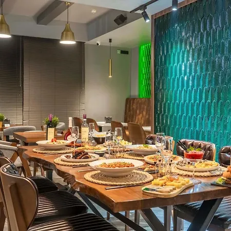 Sky Roof 니코시아