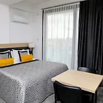 Sky Roof 3* Nicosia