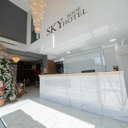 Hotel Sky Roof