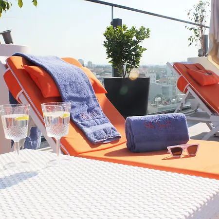 Sky Roof Hotel