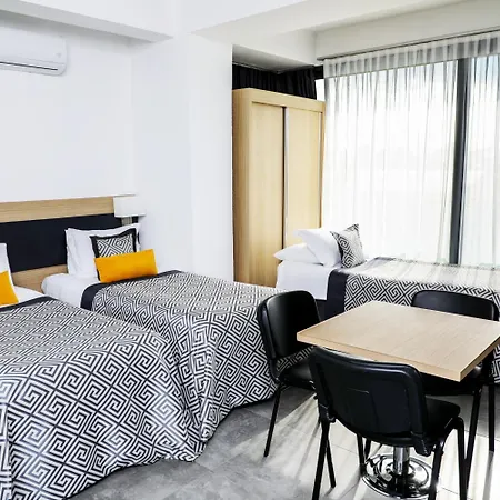 Sky Roof 3* Nicosia
