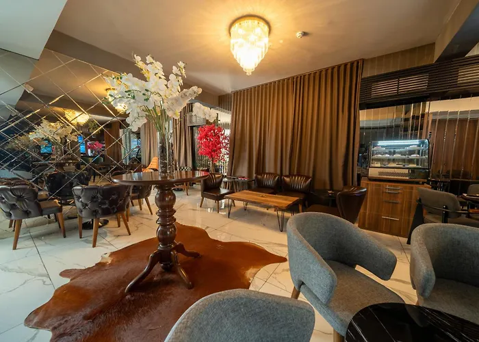 Sky Roof 3* Nikósie