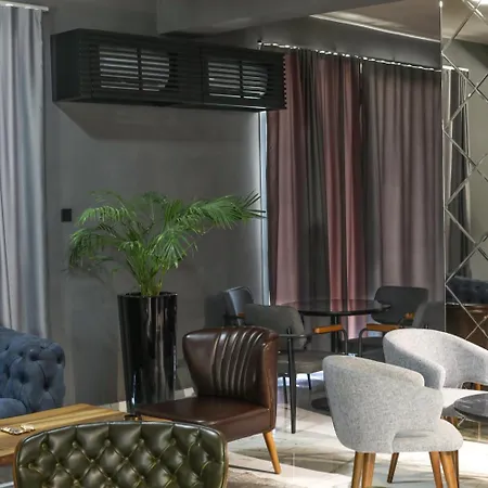 Sky Roof Ξενοδοχείο 3*